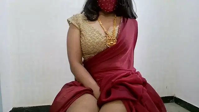 Enchanting-Butterfly nude stripping on cam for live sex video chat