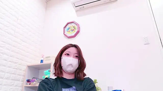 HaruruHappy nude stripping on cam for live sex video chat