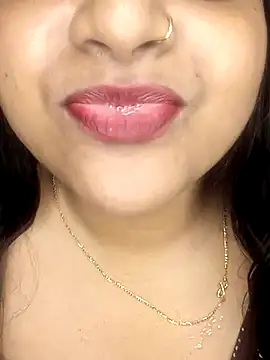 Hot-priya nude stripping on cam for live sex video chat