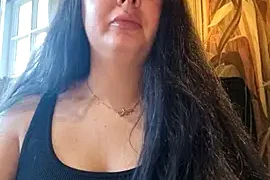 Isabella_babyx nude stripping on cam for live sex video chat