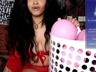 Jiggymama nude and sexy before cam for live chat