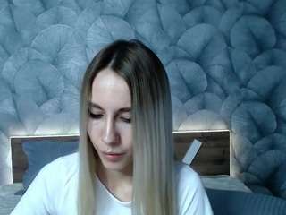 LindaMeys nude and sexy before cam for live chat
