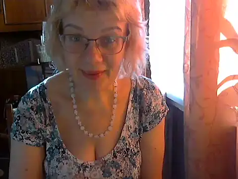 Mia_Jessica nude stripping on cam for live sex video chat