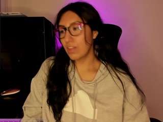 Nerdgirl314 nude and sexy before cam for live chat