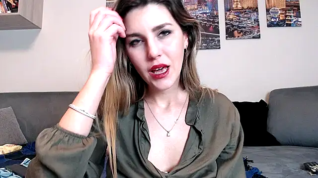 nicole_98 nude stripping on cam for live sex video chat