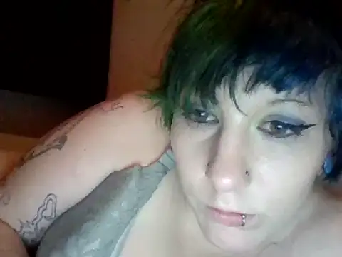 punkprincess93 nude stripping on cam for live sex video chat