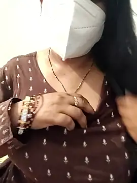 rani_hyd_telugu nude stripping on cam for live sex video chat