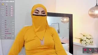 saamia_ nude stripping on cam for live sex video chat