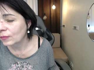 SandraHormas nude and sexy before cam for live chat