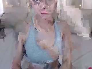 SimaKun nude and sexy before cam for live chat