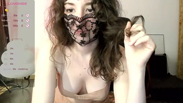 sophia_leurre nude stripping on cam for live sex video chat