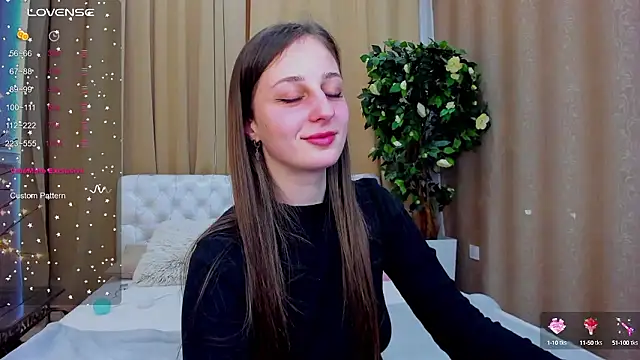StasyOne nude stripping on cam for live sex video chat