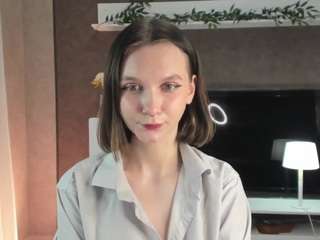 SweetyIsabel nude and sexy before cam for live chat