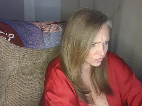 thattexasgurl nude stripping on cam for live sex video chat