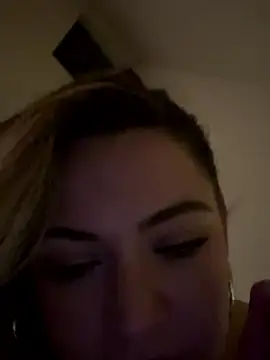 ToniVice nude stripping on cam for live sex video chat