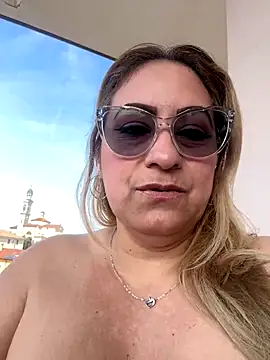 x_elena_x nude stripping on cam for live sex video chat