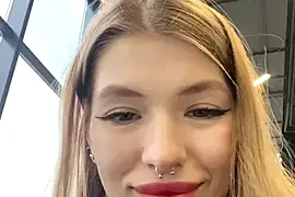 Your_Mia69 nude stripping on cam for live sex video chat