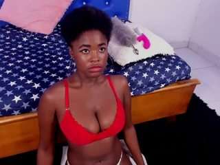 Abbyroberts05 nude and sexy before cam for live chat