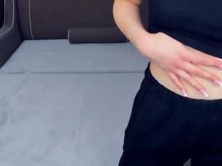 AdeleFreman nude and sexy before cam for live chat