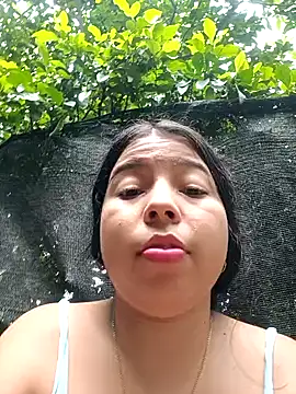 -Angeless nude stripping on cam for live sex video chat
