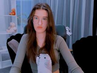 Arya-solo nude and sexy before cam for live chat