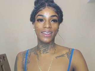 BadGiirlX nude and sexy before cam for live chat