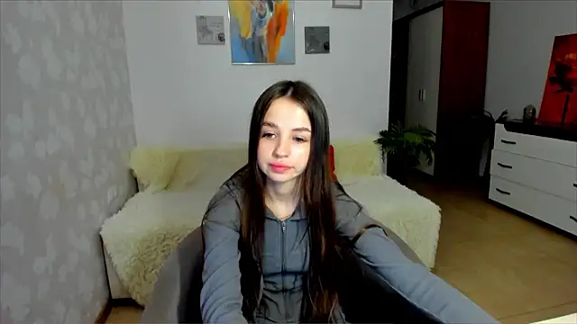 cute_Kami nude stripping on cam for live sex video chat