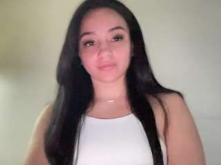 Floweroflife777 nude and sexy before cam for live chat