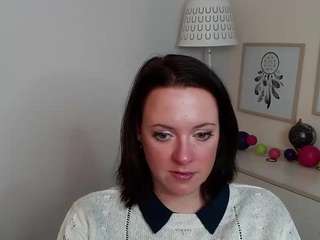 Hannah92 nude and sexy before cam for live chat