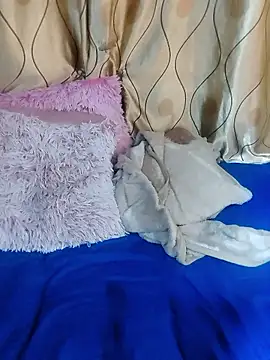 IndianSonia22 nude stripping on cam for live sex video chat