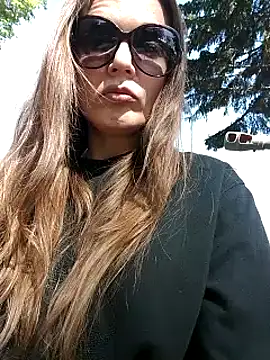 KateGordon nude stripping on cam for live sex video chat