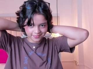 LinaChaze nude and sexy before cam for live chat