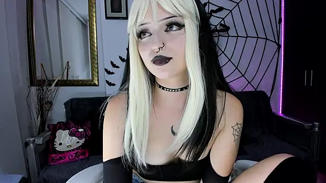 Madison_Jackson nude stripping on cam for live sex video chat
