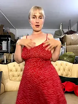 MoniMilk nude stripping on cam for live sex video chat
