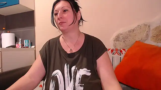 MorenaVegas nude stripping on cam for live sex video chat