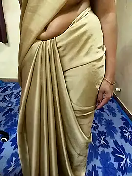 Obligate_fem nude stripping on cam for live sex video chat
