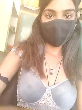 pari-hot nude stripping on cam for live sex video chat