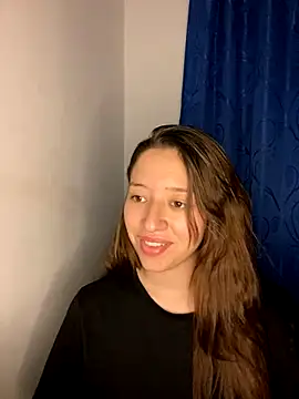 Rosilovee nude stripping on cam for live sex video chat