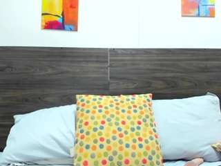 Rubiklar nude and sexy before cam for live chat