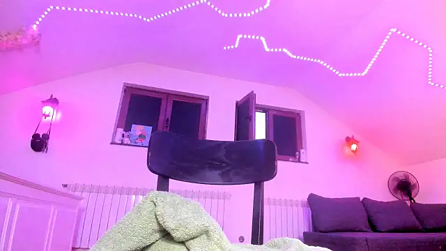 SelenaBee nude stripping on cam for live sex video chat