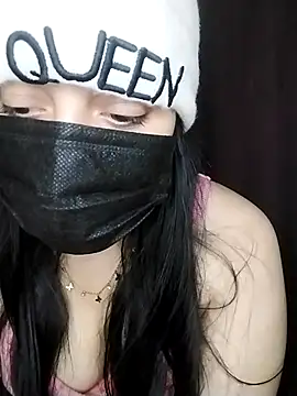 Sexy-Noura nude stripping on cam for live sex video chat