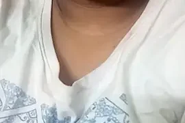 smile_pretty nude stripping on cam for live sex video chat