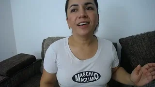 Soleysexy nude stripping on cam for live sex video chat