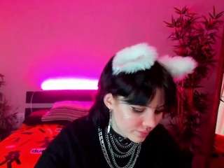 Stasy nude and sexy before cam for live chat