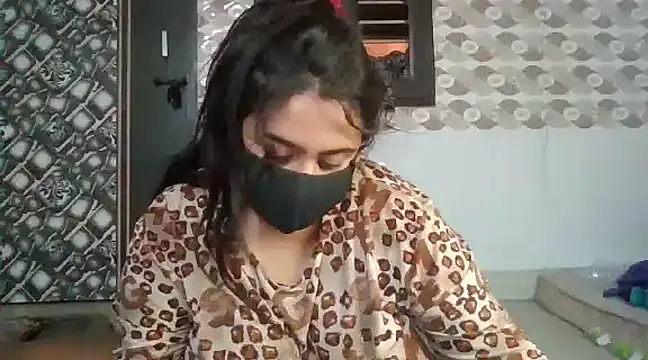 Sweet-Couple2 nude stripping on cam for live sex video chat