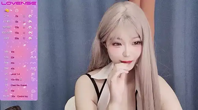 vclive nude stripping on cam for live sex video chat