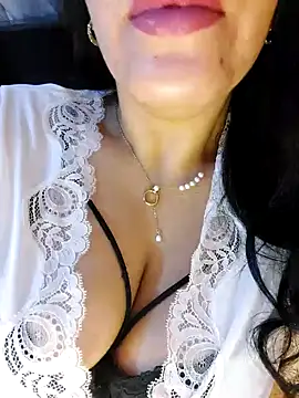 -Yassmine- nude stripping on cam for live sex video chat