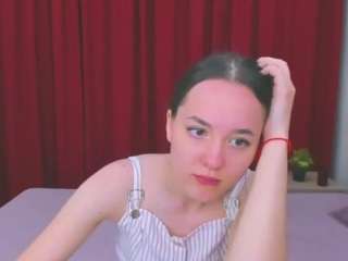AdelMurphy nude and sexy before cam for live chat