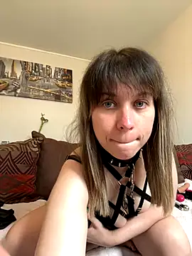 Aphrodite-22 nude stripping on cam for live sex video chat