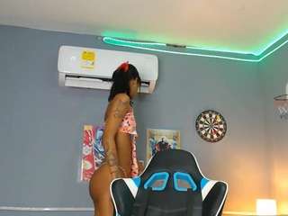 April133 nude and sexy before cam for live chat